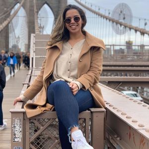 Meet your Posher, Leigh Leigh✨